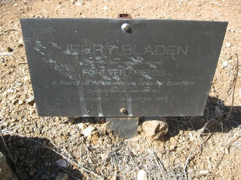 Bladen,   Jerry Lee gravesite