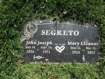 Segreto, Mary Eleanor gravesite