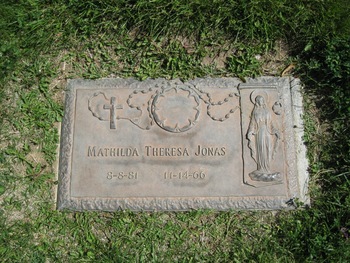 Jonas,   Mathilda Theresa gravesite