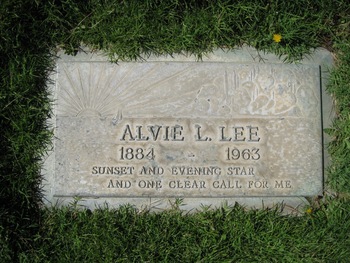 Lee,   Alvie L. gravesite