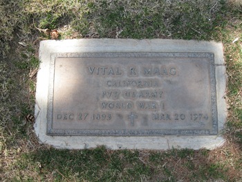 Maag,   Vital Reche gravesite
