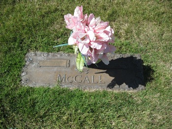 McCall, Katherine Burneal gravesite