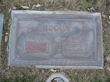McCoy,   Cecil Ramona gravesite