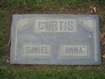 Curtis, Mary 'Anna' gravesite