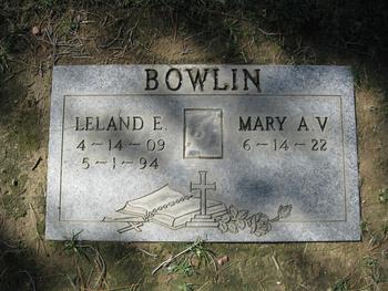 Bowlin,   Leland Earl gravesite