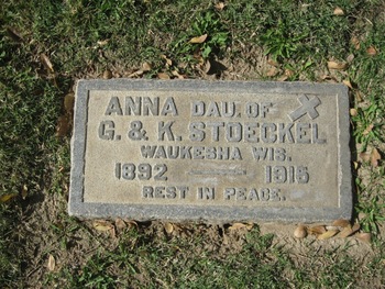 Stoeckel,   Anna gravesite