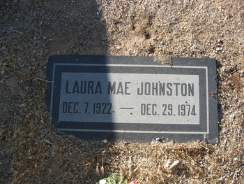 Johnston, Laura Mae gravesite