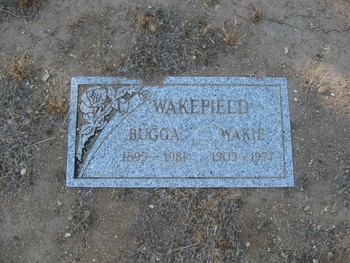 Wakefield,   Bertha Mary ('Bugga') gravesite