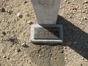 Carvin,   Everett Kahler gravesite